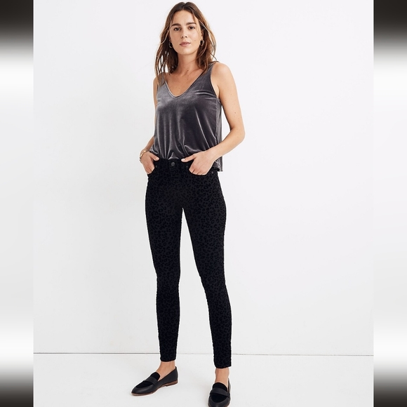 NWOT! Madewell 9" Mid-Rise Skinny Jeans Flocked Leopard Edition Size 26 Waist - Picture 3 of 11